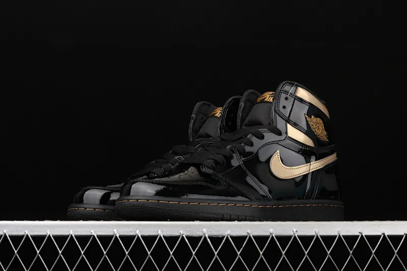 All categories Air Jordan Jordan series basketball shoes Air Jordan 1 High pure original version Air Jordan 1 High OG "Metallic Gold" AJ1 Joe 1 black gold patent leather 555088-032